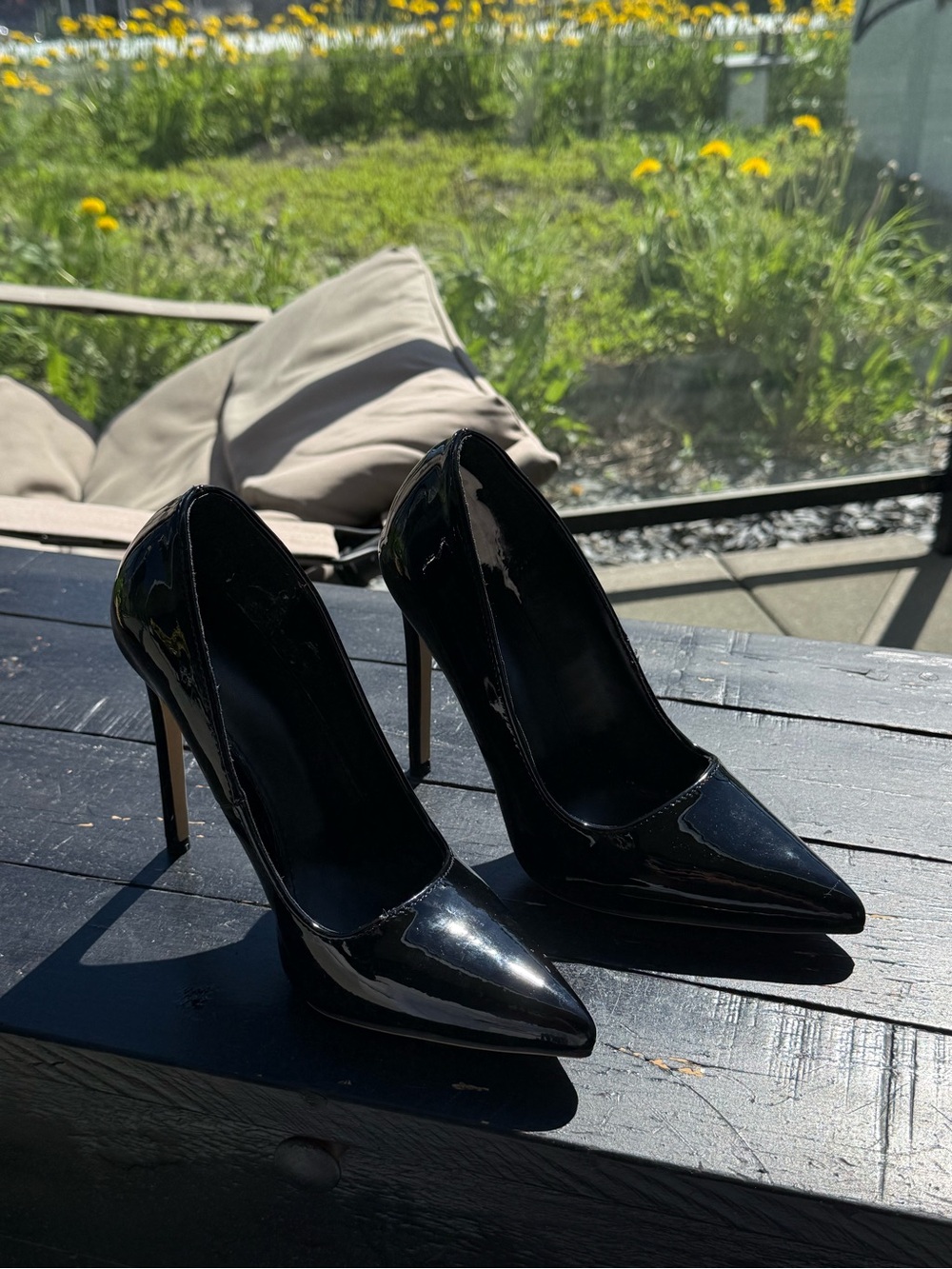 Vintage Black Patent Pointed-Toe Stiletto Heels
